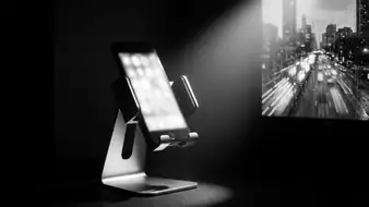 Maxim: Redefining Convenience in the Digital Age header
