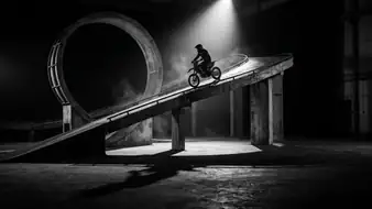 The Precision Challenge: Timing Your Way to Victory in Moto X3M header