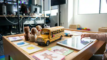 Bus Scolaire de Bébé Panda : une communauté qui se construit hors écran header