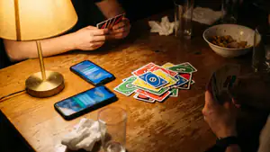 UNO!™ na telefonie: świetna karcianka na krótkie sesje, ale nie dla każdego header